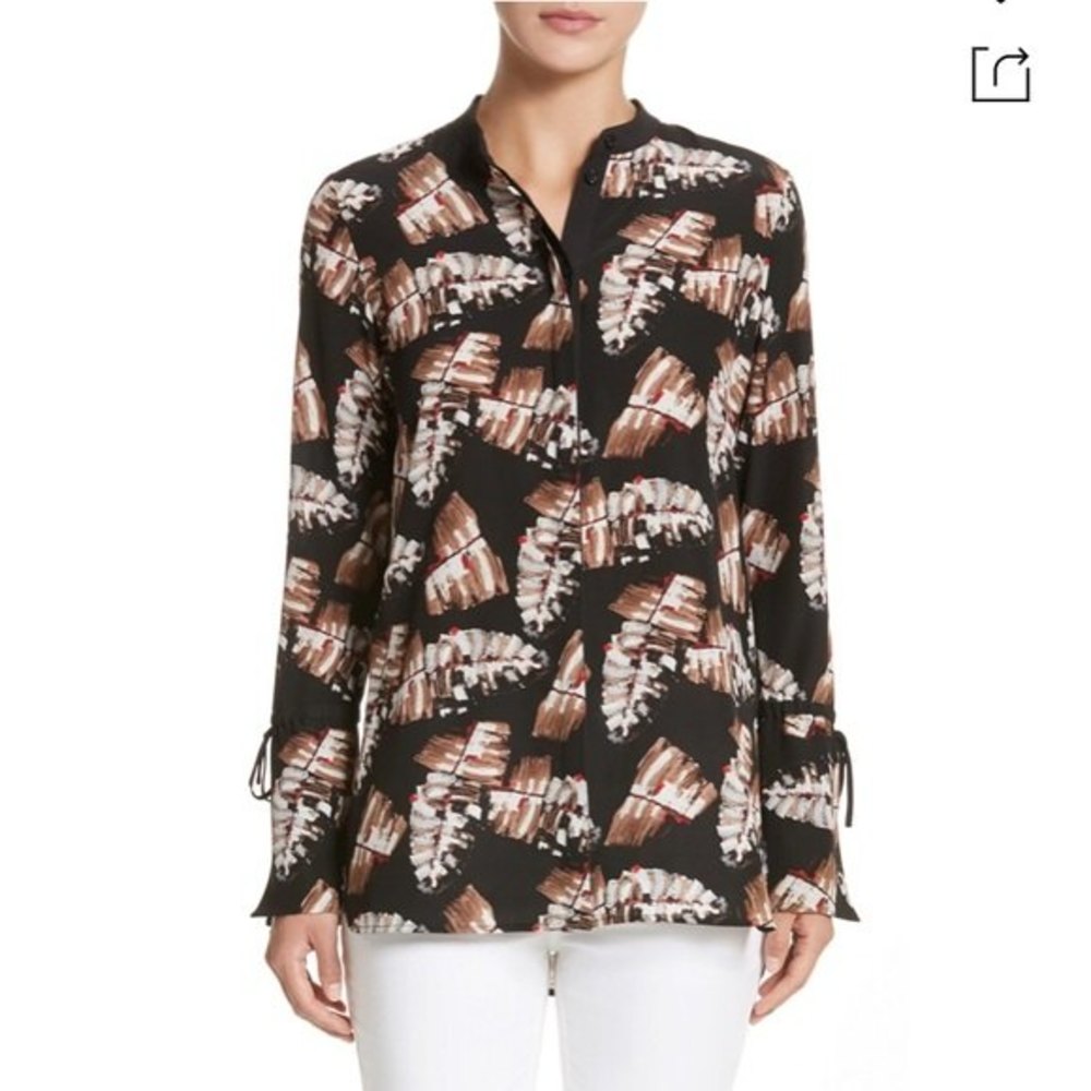 LAFAYETTE 148 NEW YORK Desra Impasto Leaf-print Silk Black in Black